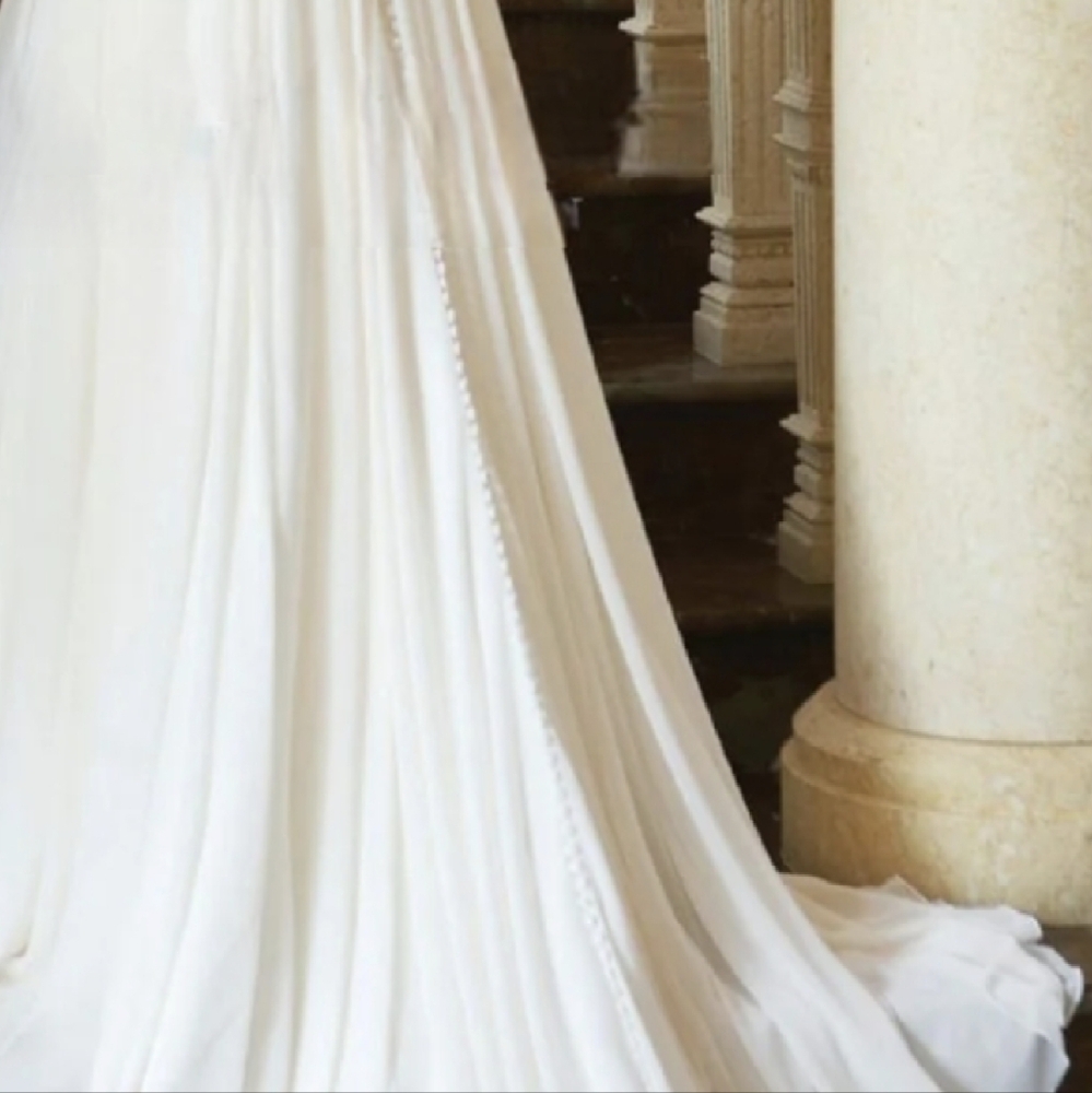 New Jasmine  Bridal collection Strapless Dress, F274, Size 4, Street Size 2 - Picture 4 of 9